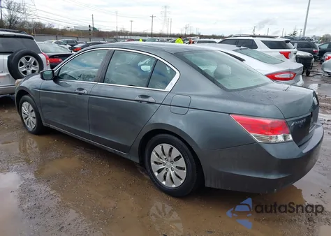 2010 Honda Accord 2.4 Lx из США, поврежденный, VIN 1HGCP2F37AA188423